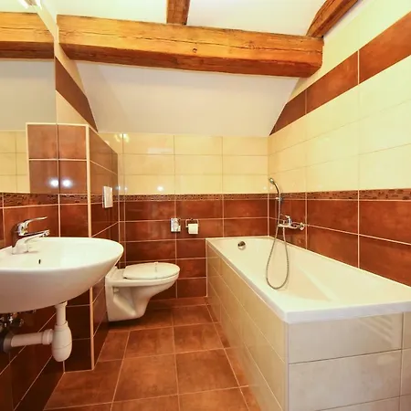 U Tri Hrusek & 4* České Budějovice