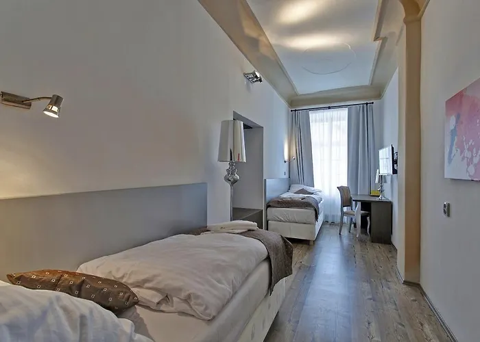 U Tri Hrusek & Ceske Budejovice