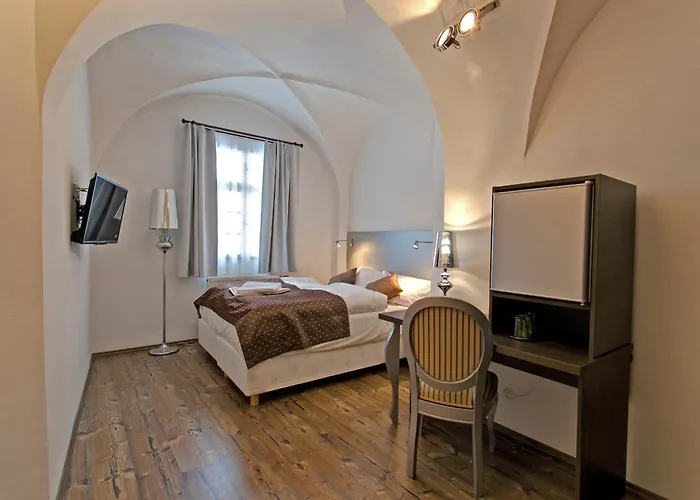 U Tri Hrusek & Aparthotel Ceske Budejovice