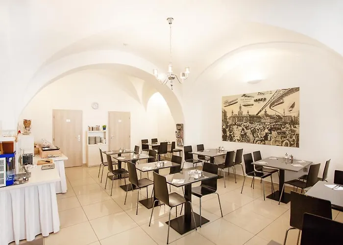 Aparthotel U Tri Hrusek &